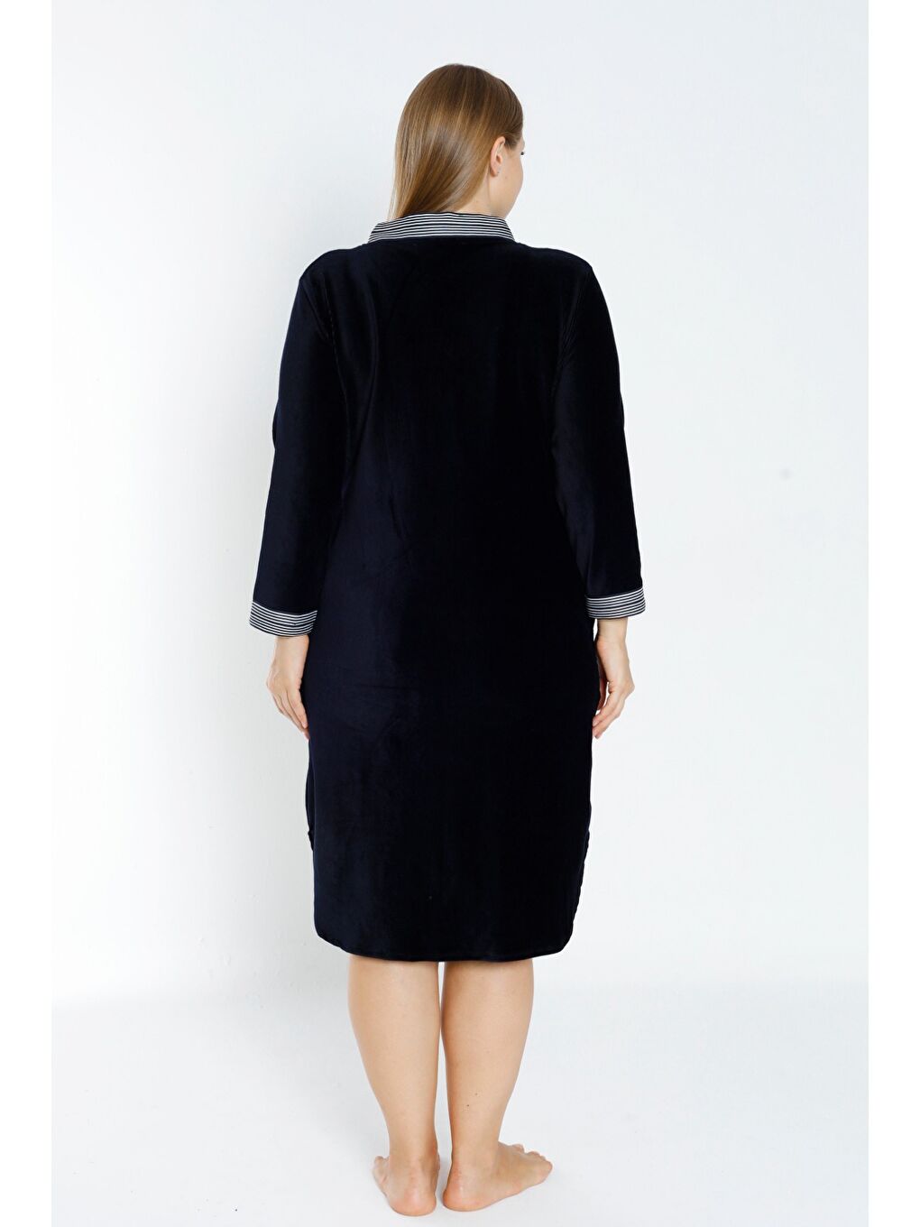 Büyük Beden Lacivert Fermuarlı Taş Detaylı Pamuklu Kadife Truvakar Kollu Cepli Elbise-5