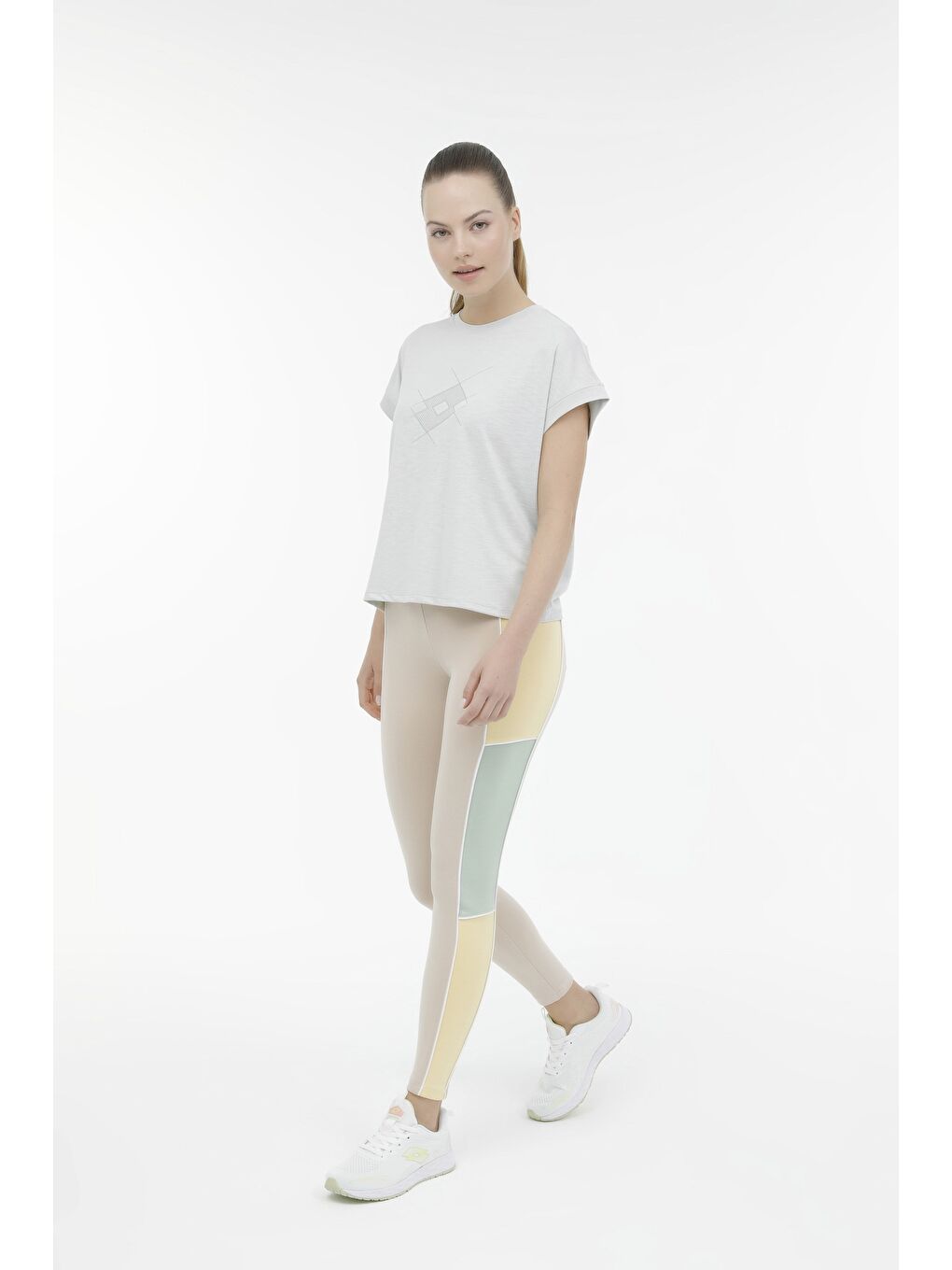 WL 11LLW04-B TSH 3FX Yeşil Kadın Kısa Kol T-Shirt-2