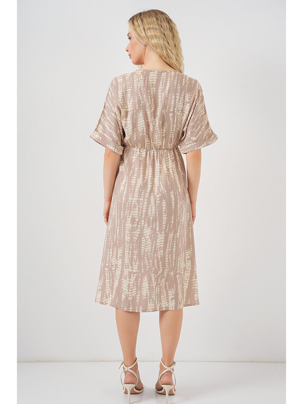 Kadın Desenli Kısa Kol Elbise 2569 - Bej-5