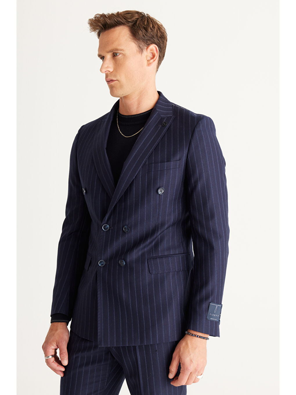 Erkek Lacivert Slim Fit Dar Kesim Kırlangıç Yaka %100 Yün Çizgili Takım Elbise