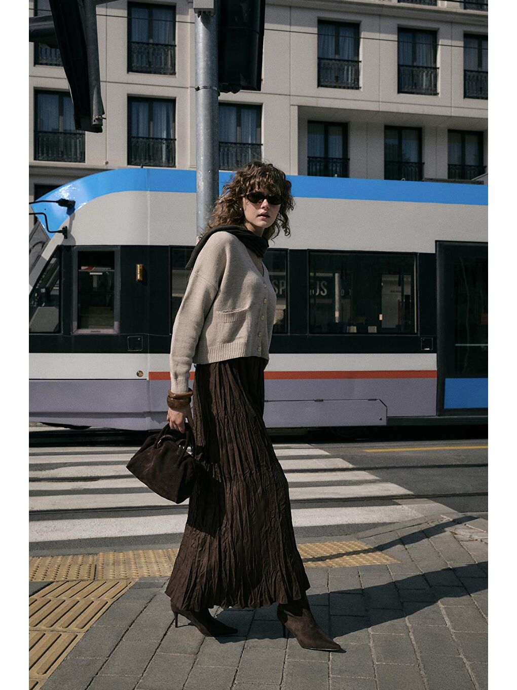 Bej Gold Düğmeli Triko Hırka Taş-2