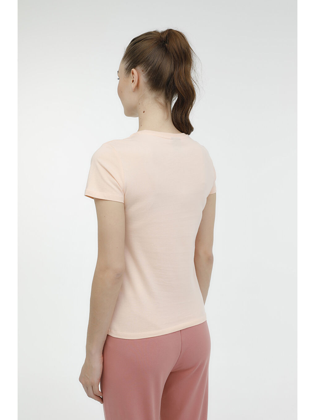 Pembe W-SN226 BASIC C NECK T-SH Yavruağzı Kadın Kısa Kol T-Shirt-1