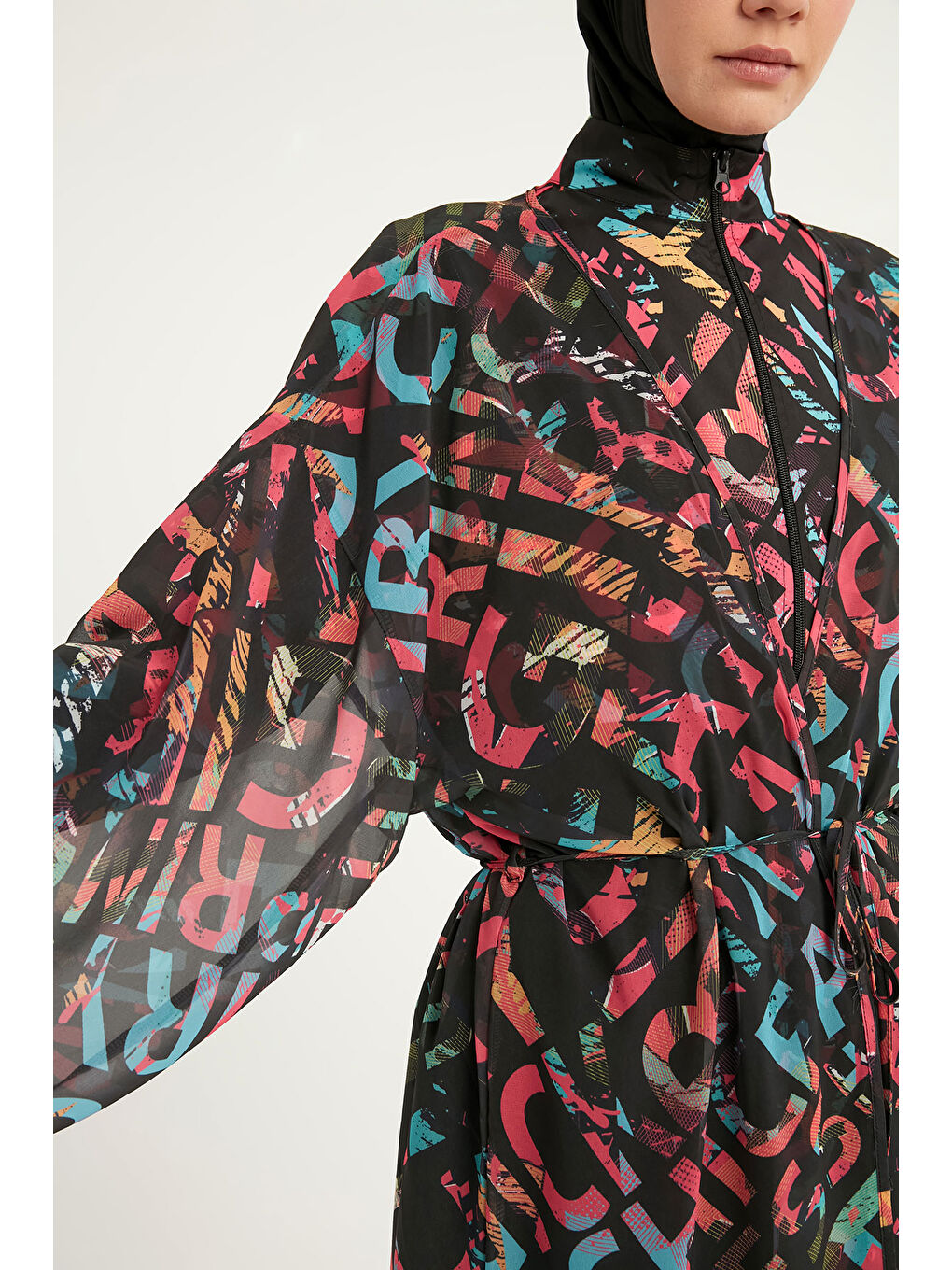 Siyah Renkli Desenli İpeksi Kimono Kaftan RP2507-3