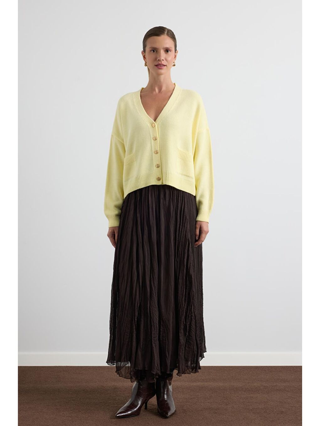 Gold Düğmeli Triko Hırka Sarı-1