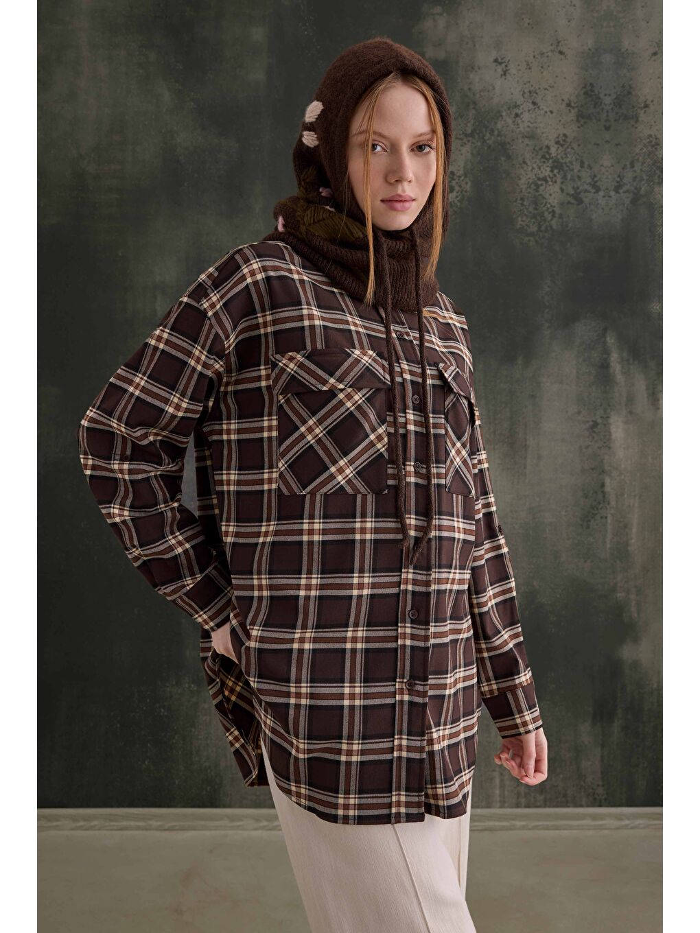 Kahverengi Cep Detaylı Ekose Gömlek Acı Kahve-1