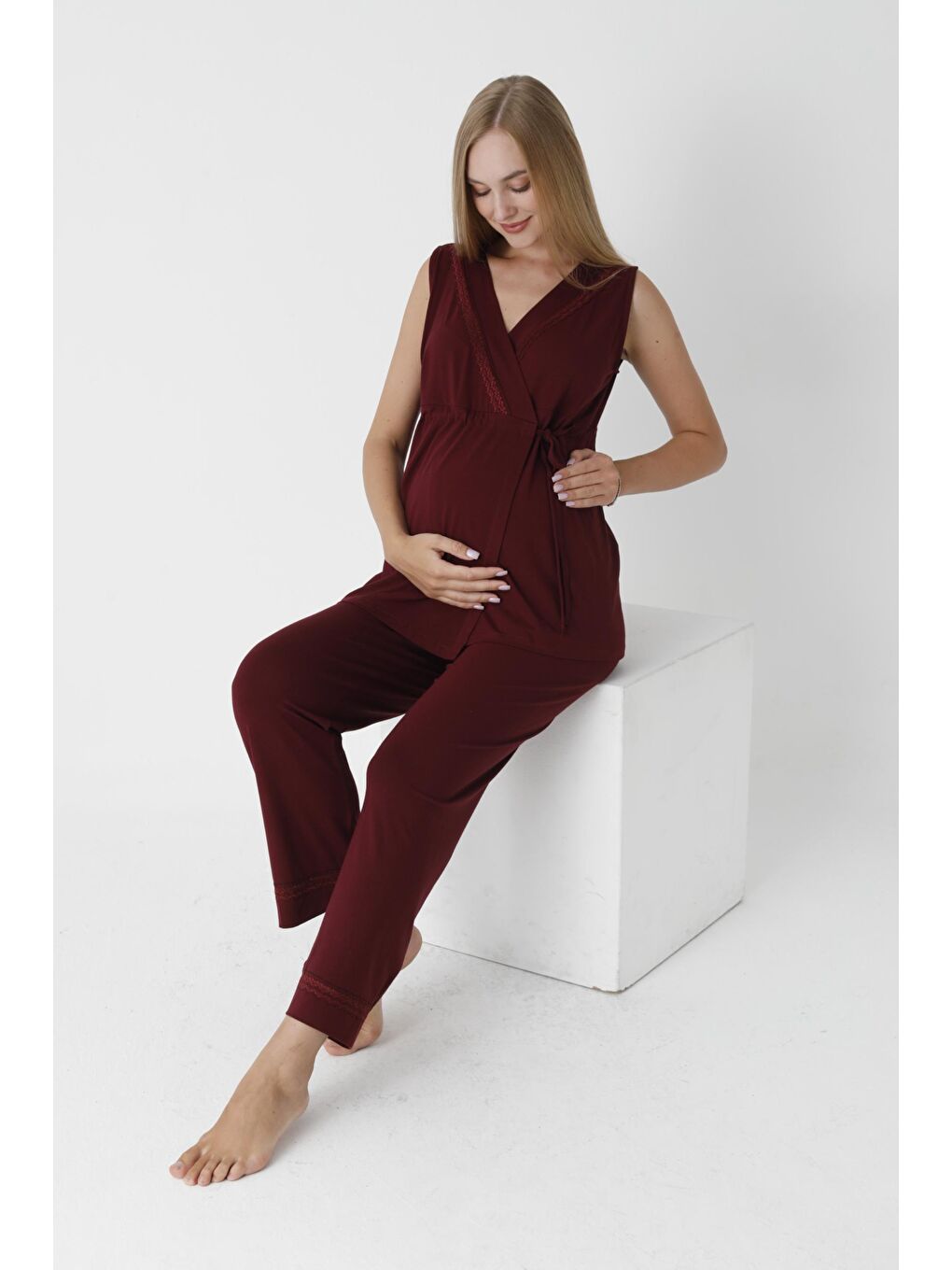 Koyu Bordo Önden Bağlamalı Dantel Detaylı Kolsuz Hamile ve Lohusa Pijama Takımı-5