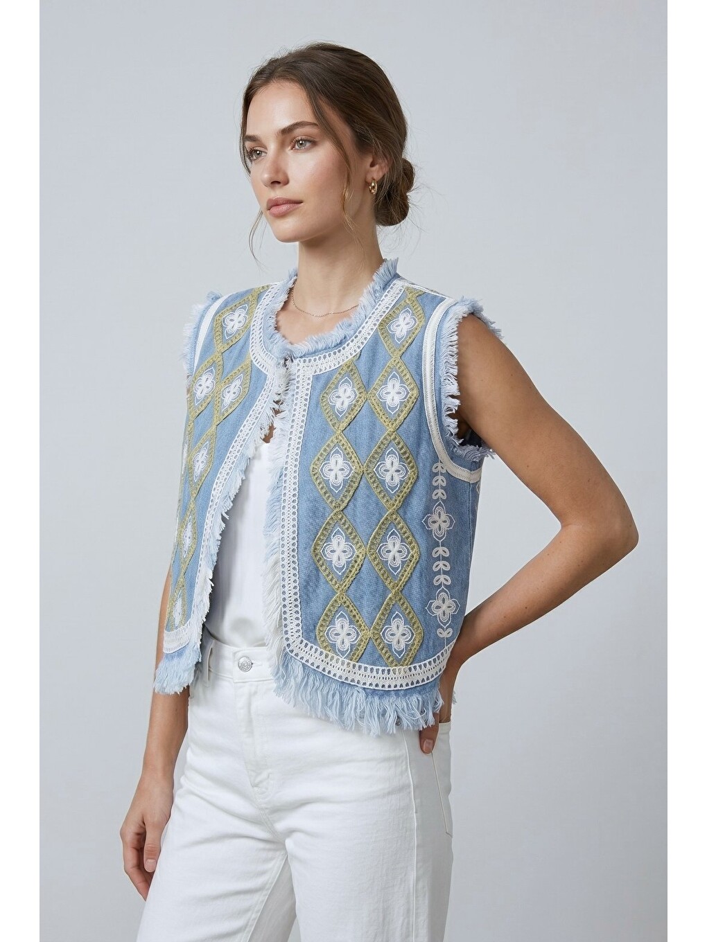 Mavi Kadın Bisiklet Yaka Zincir Nakışlı & Saçaklı Denim Crop Yelek-7
