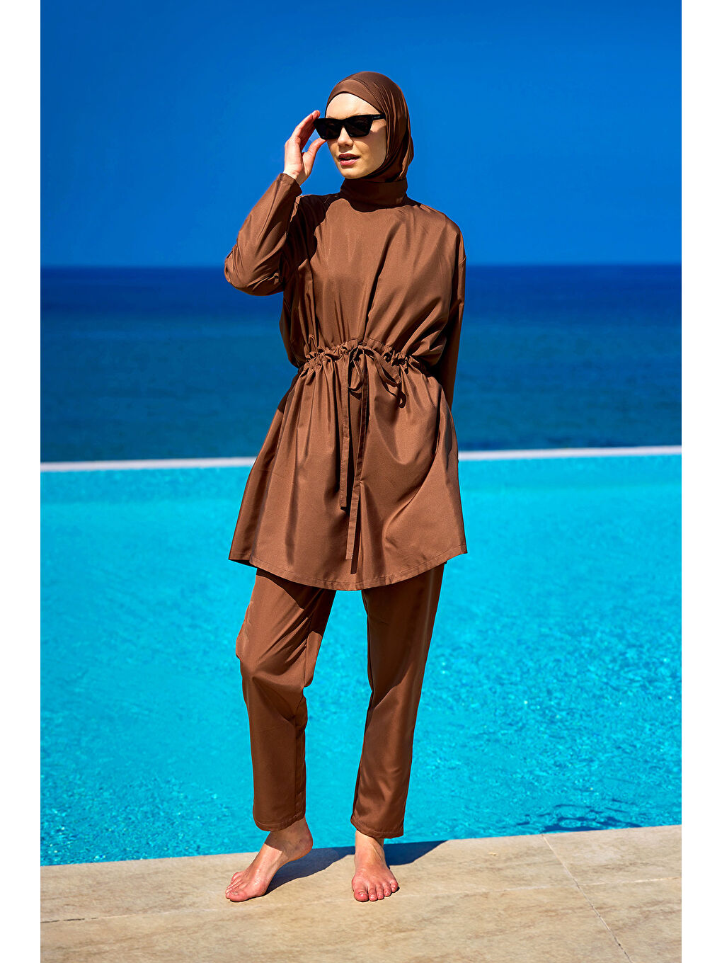 Kahverengi Hakim Yaka Tam Kapalı Tesettür Mayo Takımı A2502-3