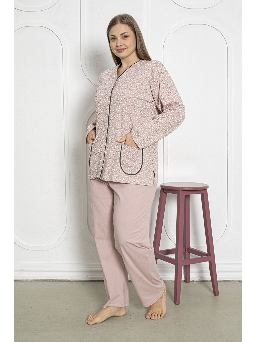 Pembe %100 Pamuklu Uzun Kollu Boydan Düğmeli Büyük Beden Kadın Pijama Takımı 206-1