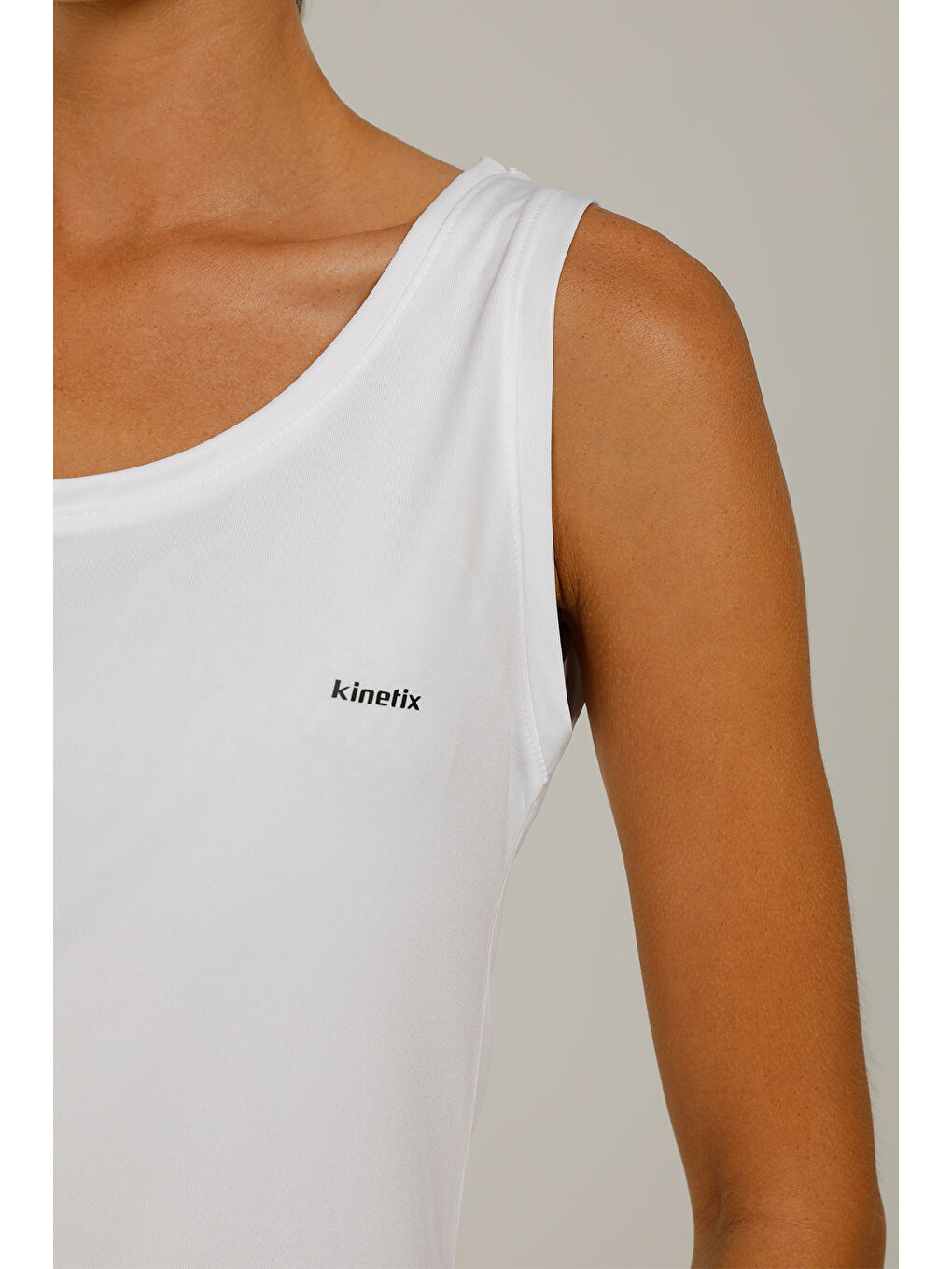 SN232 BASIC PES TANK TOP Beyaz Kadın Atlet-3