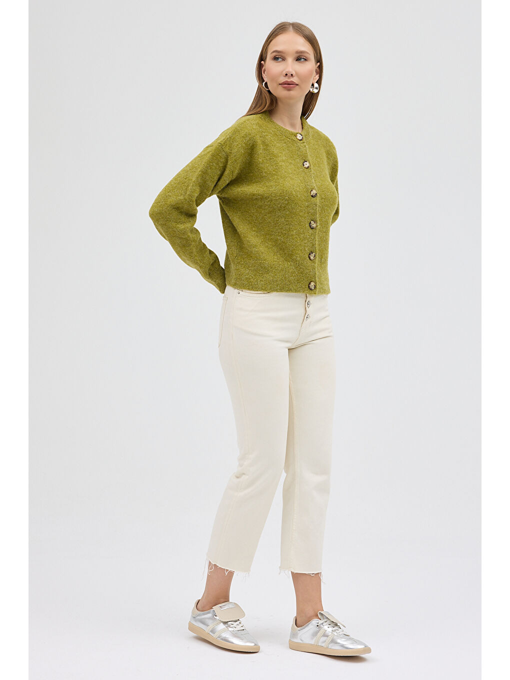 Montro - Düğme Detaylı Yumuşak Dokulu Triko Hırka - Yeşil Renk-1