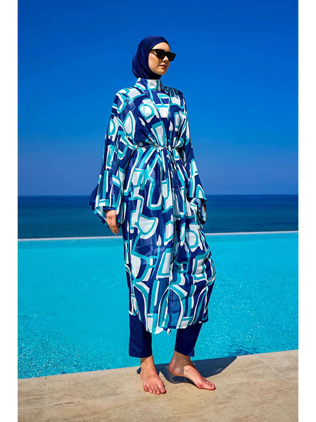 Lacivert Renkli Desenli İpeksi Kimono Kaftan RP2513