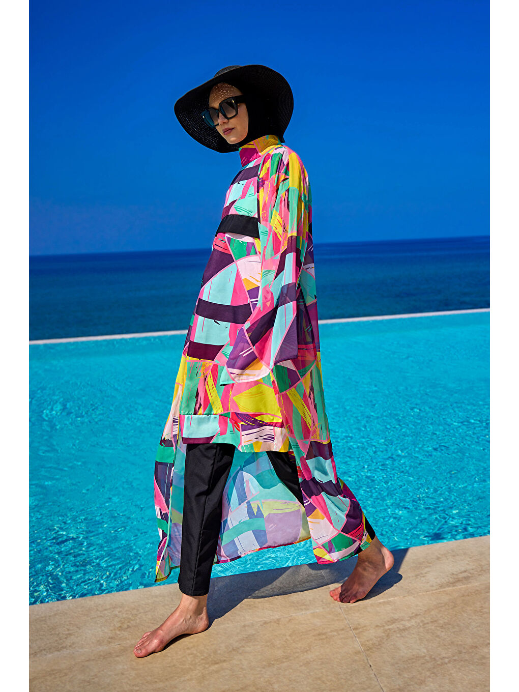 Siyah Renkli Desenli İpeksi Kimono Kaftan RP2511-1