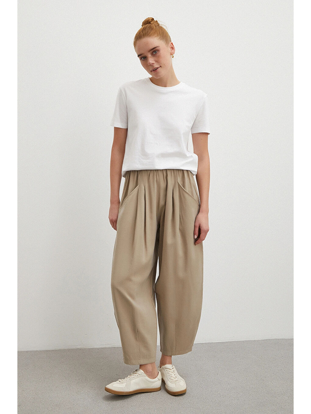 Bej Bağcıklı Beli Lastikli Pileli Pantolon Taş-1