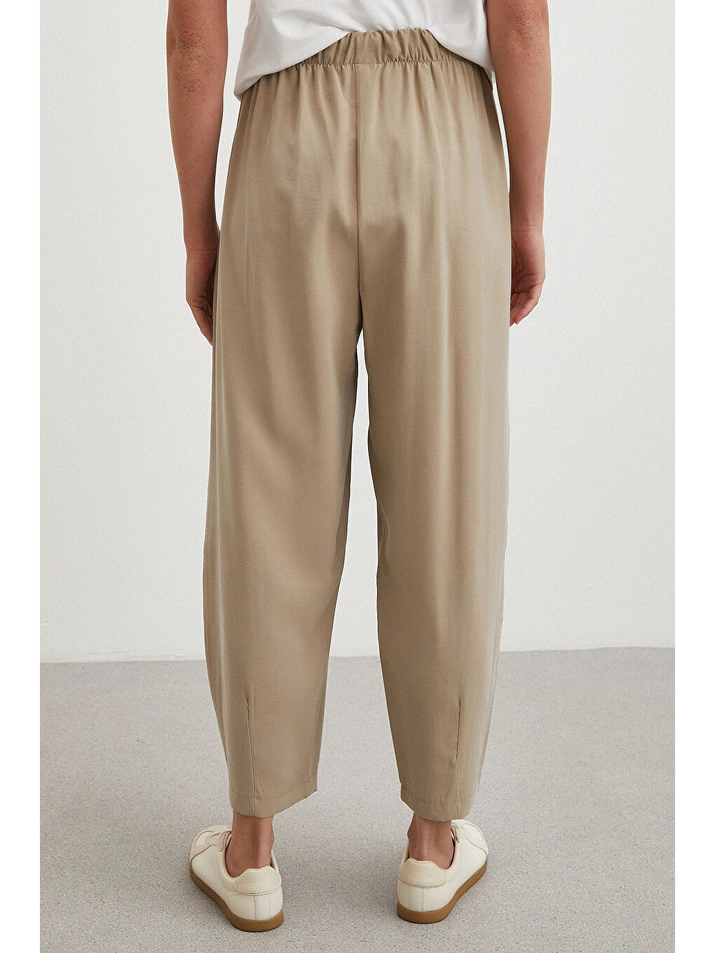 Bej Bağcıklı Beli Lastikli Pileli Pantolon Taş-6