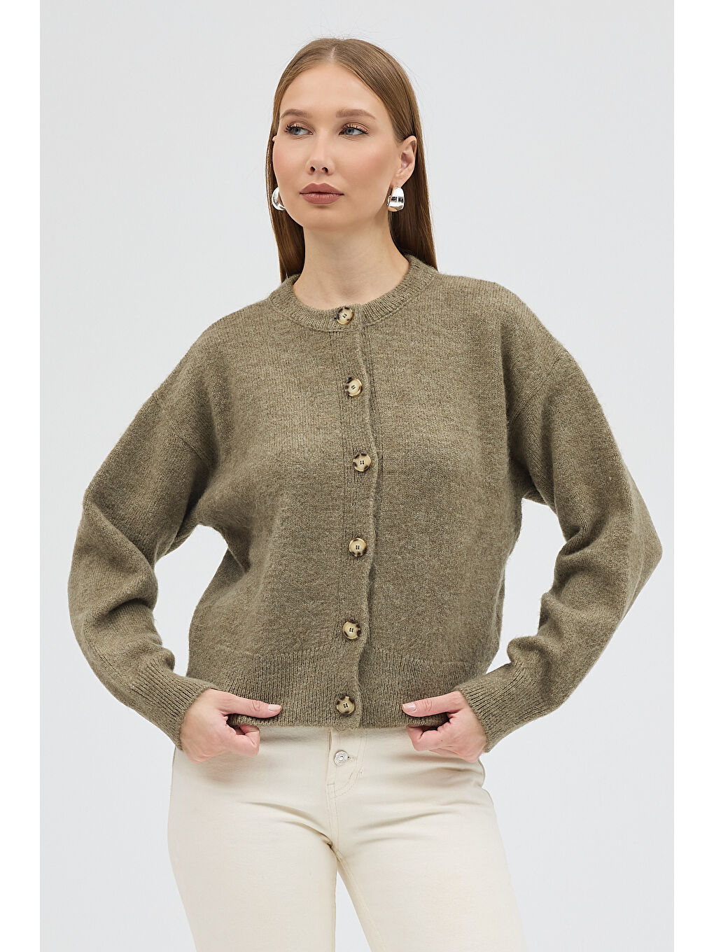 Montro - Düğme Detaylı Yumuşak Dokulu Triko Hırka - Haki Renk-2