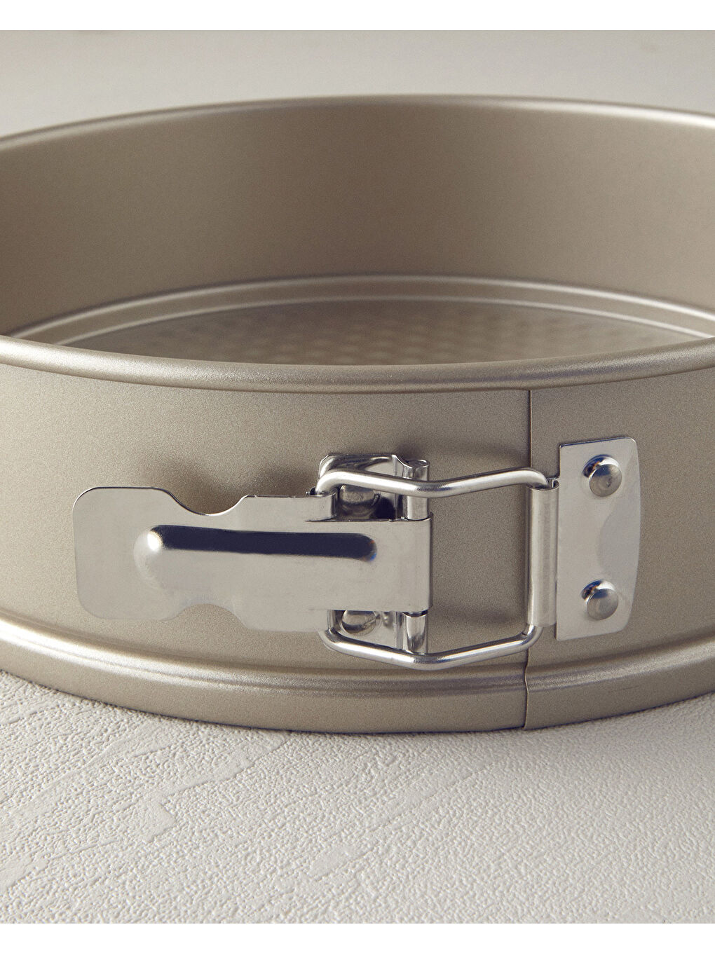 Ekru Patisserie Clamp Karbon Çelik Kek Kalıbı-2