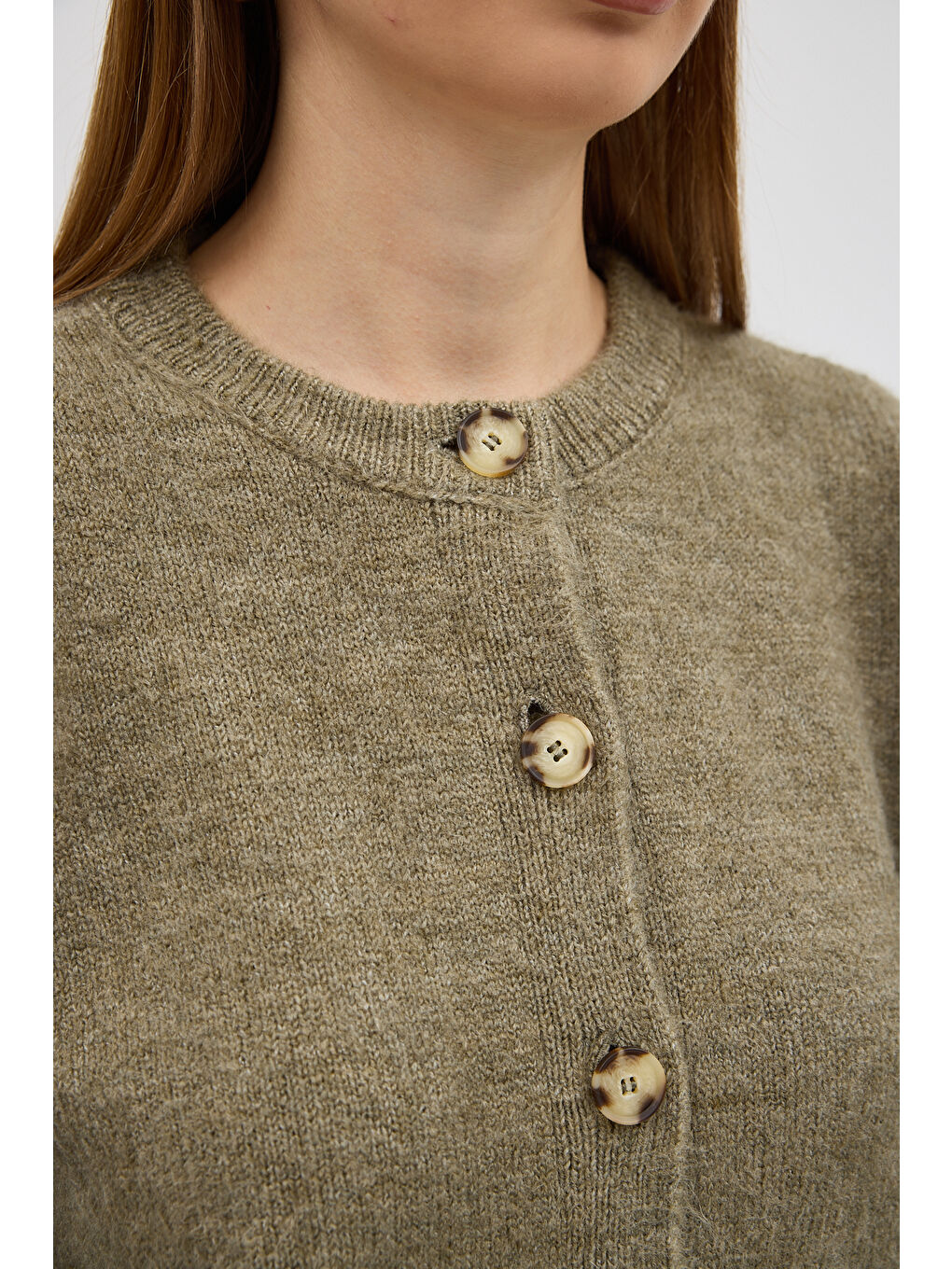 Montro - Düğme Detaylı Yumuşak Dokulu Triko Hırka - Haki Renk-3