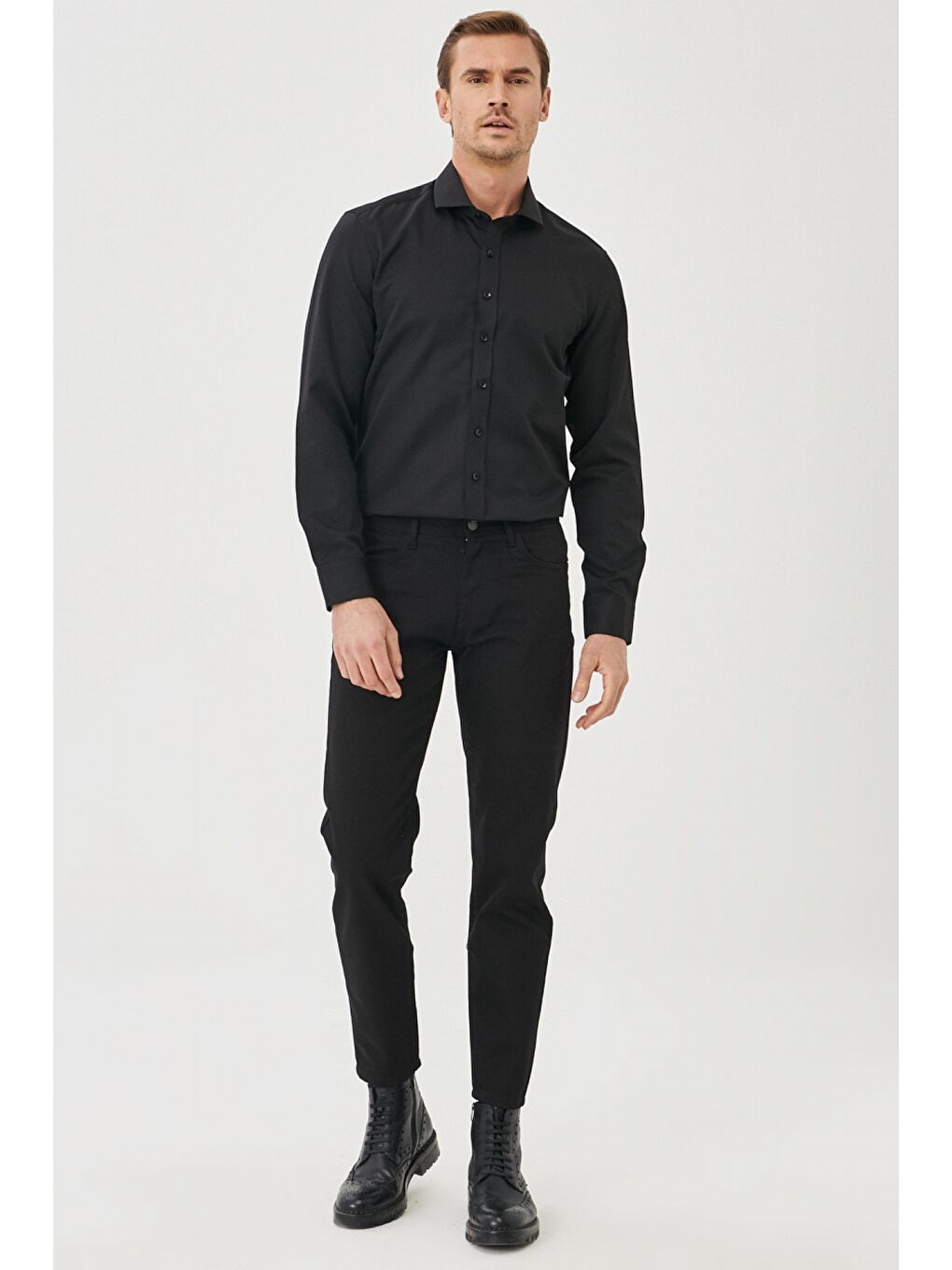 Erkek Siyah Regular Fit Geniş Kesim Denim Jean Pantolon-1