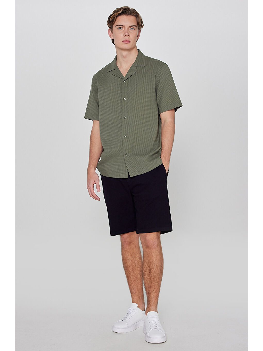 Haki Resort Yaka Kısa Kollu Gömlek-2