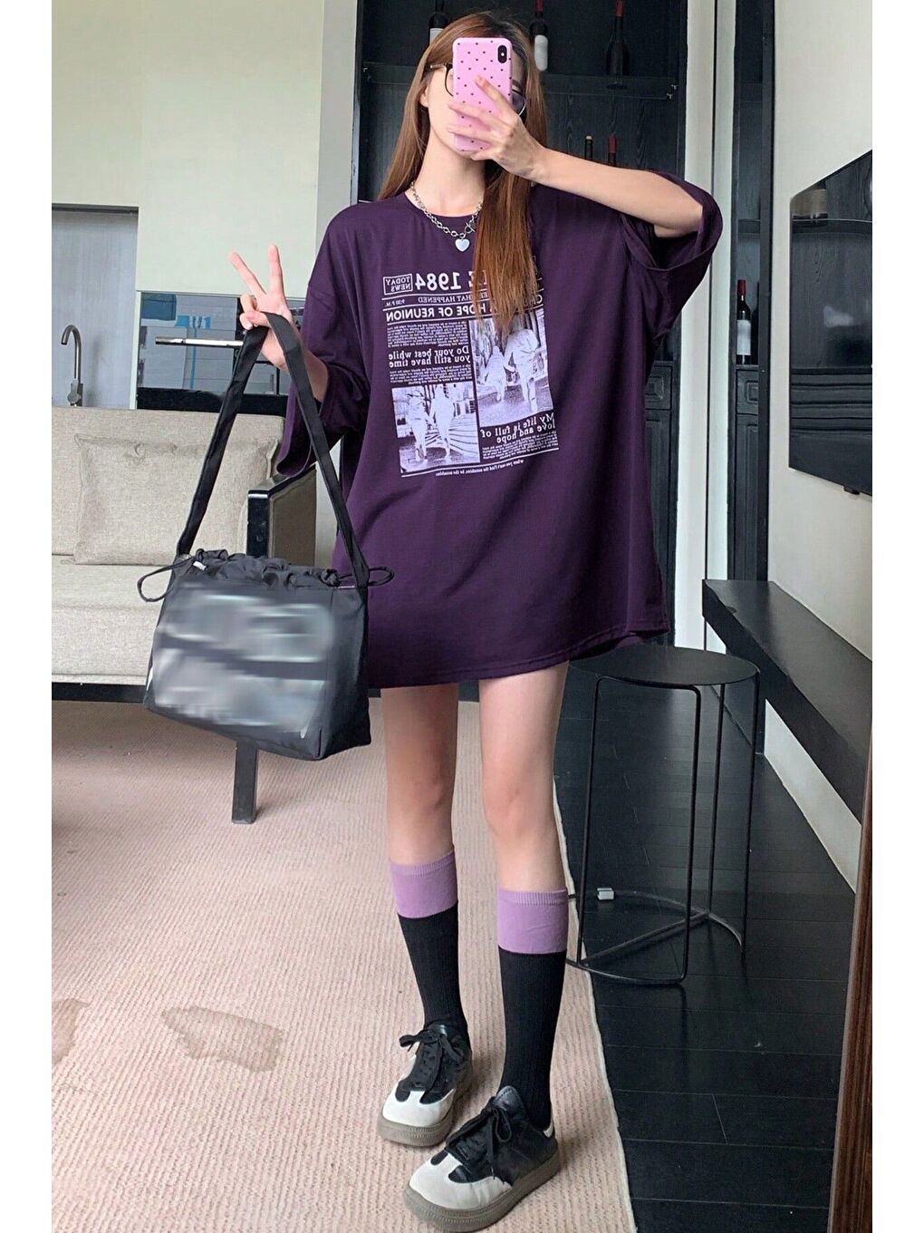 Kadın Mor Bisiklet Yaka 1984 Gazete Baskılı Oversize T Shirt-5