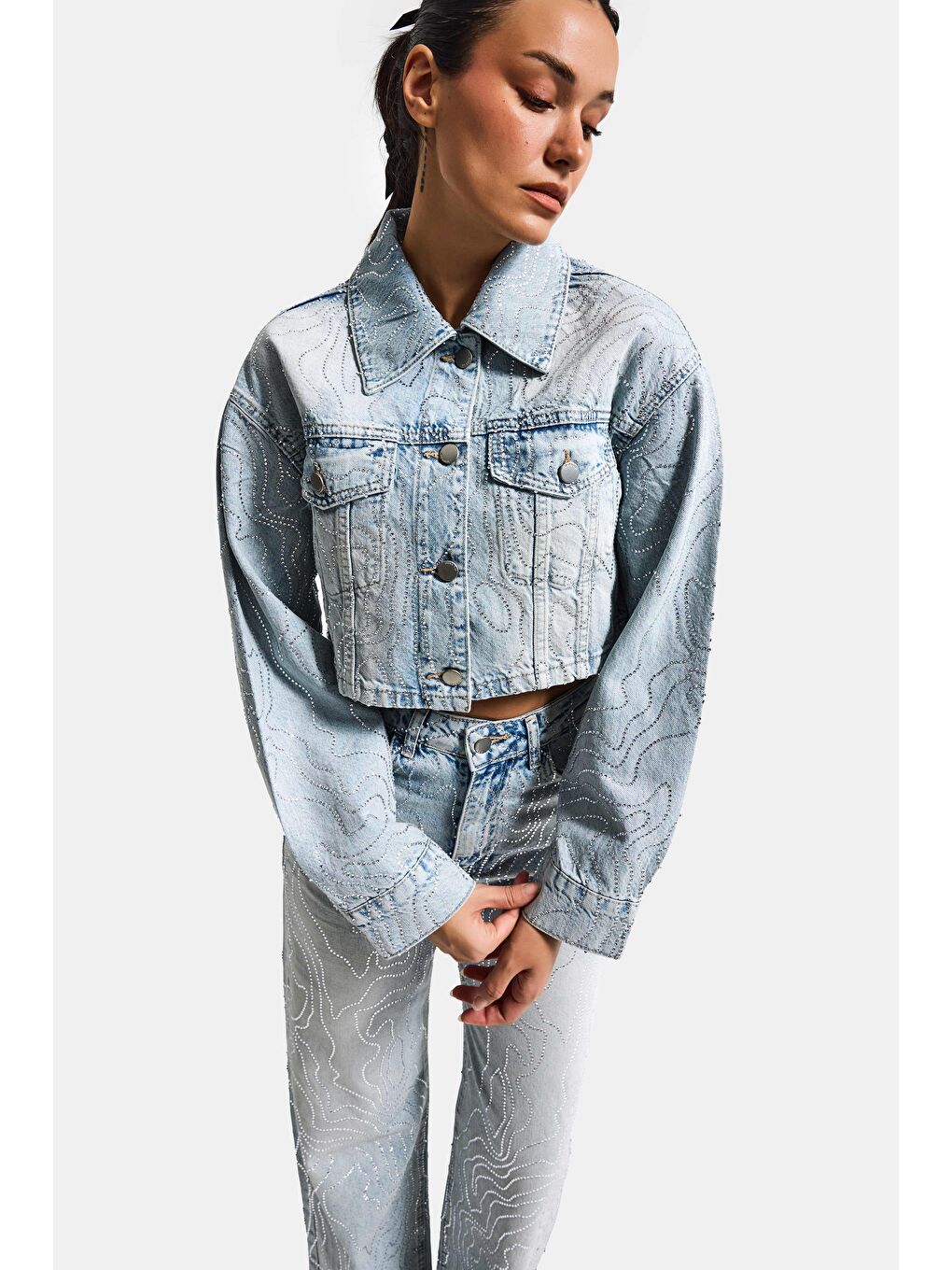 Mavi Kadın Jean Rengi T-4s6-32 Crop Fit Taş Detaylı Özel Tasarım Denim Ceket-1