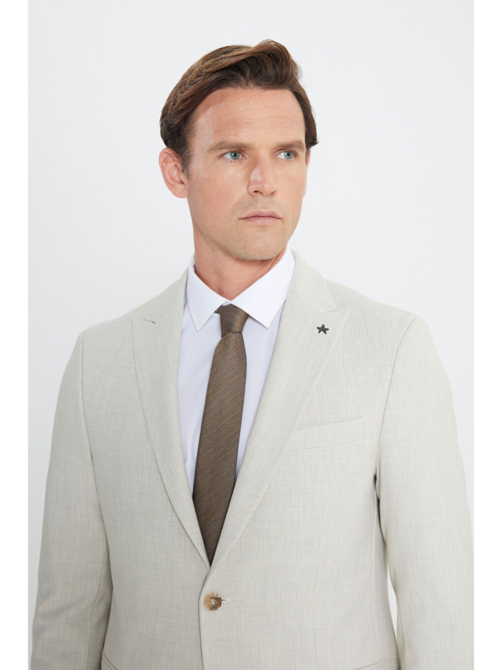 Bej Erkek Taş Slim Fit Dar Kesim Kırlangıç Yaka Beli Bağlamalı Kapak Cepli Çizgili Esnek Takım Elbise-4