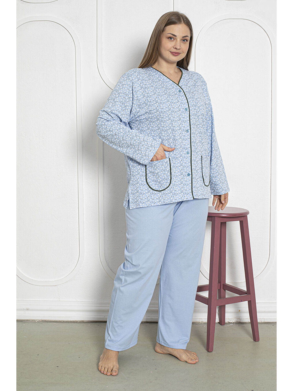 Mavi %100 Pamuklu Uzun Kollu Boydan Düğmeli Büyük Beden Kadın Pijama Takımı 206-2