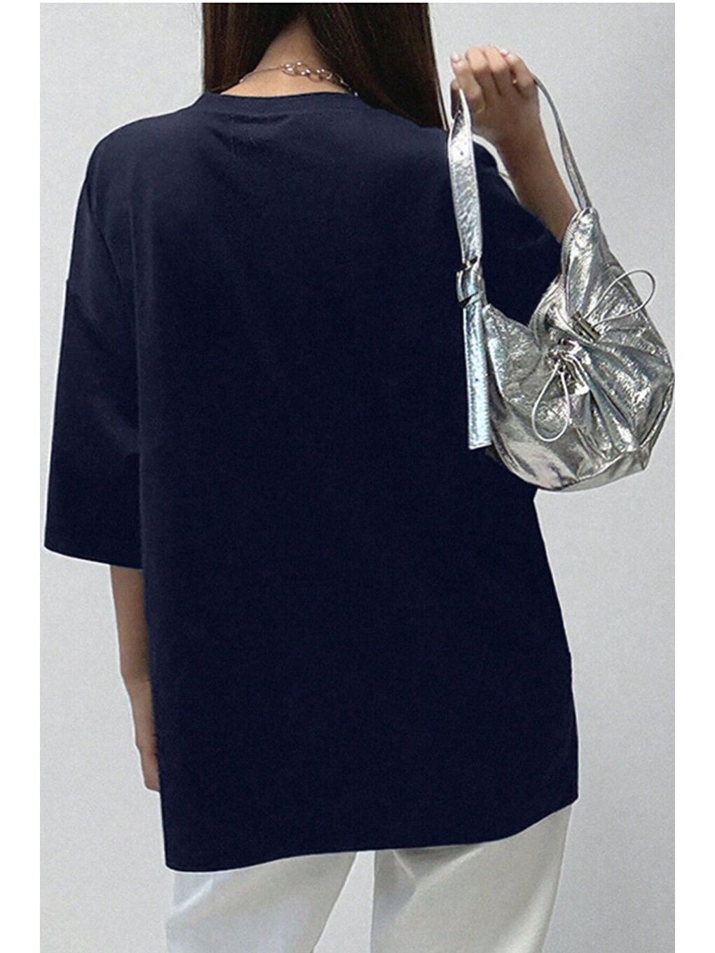 Kadın Lacivert Bisiklet Yaka 1984 Gazete Baskılı Oversize T Shirt-3