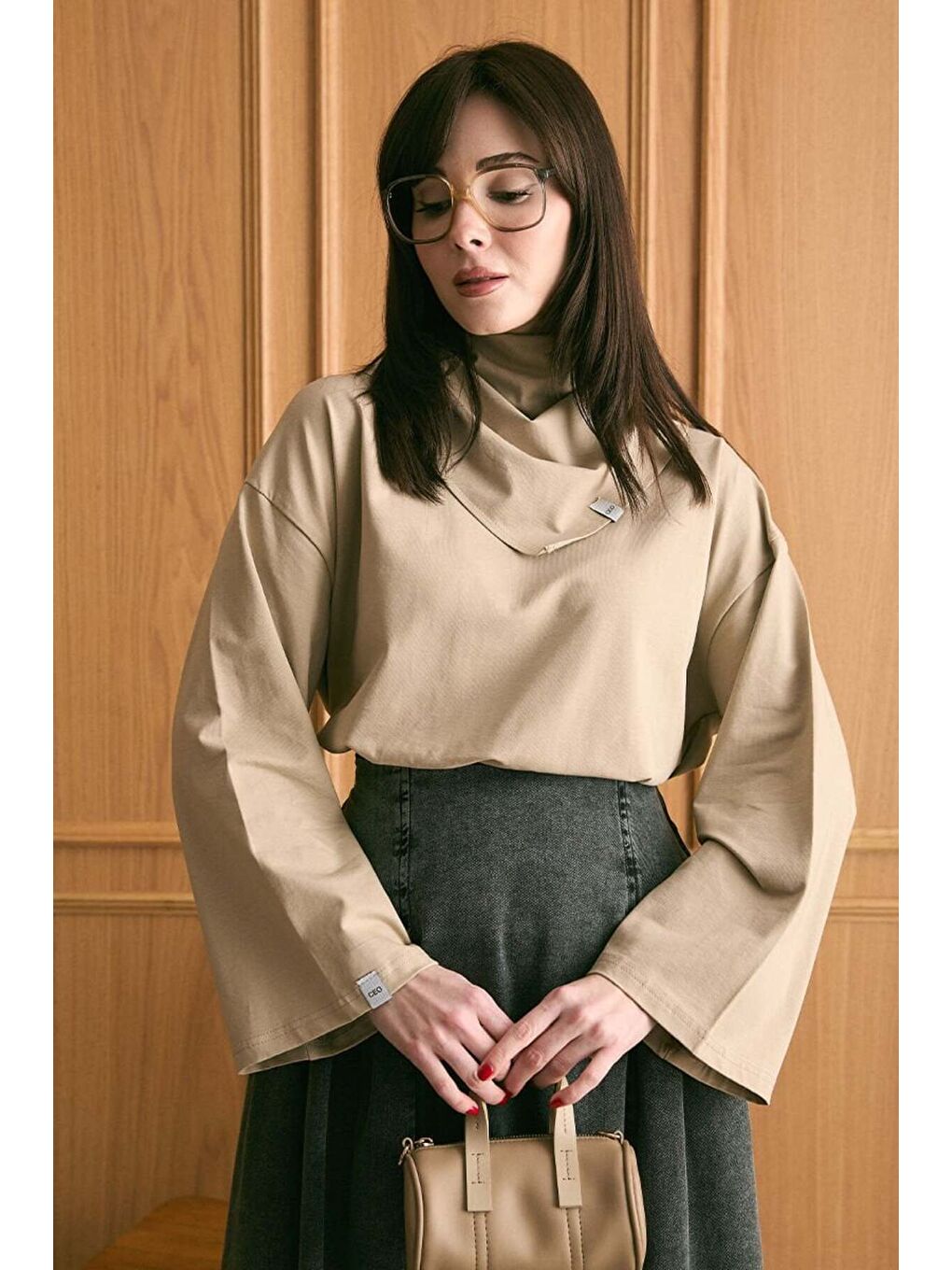 Bej Taş Fularlı Body-1