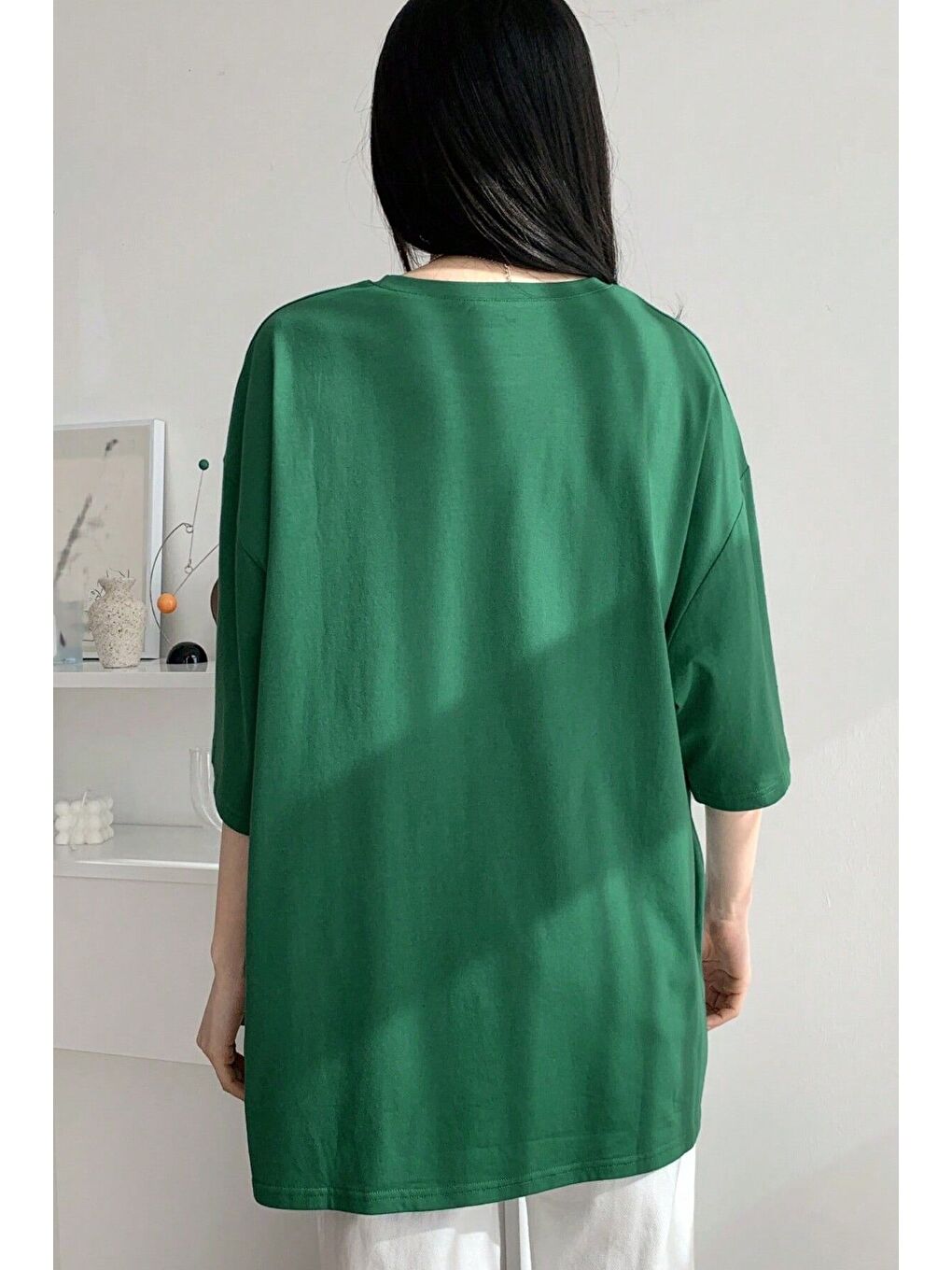 Kadın Yeşil Bisiklet Yaka 1984 Gazete Baskılı Oversize T Shirt-4