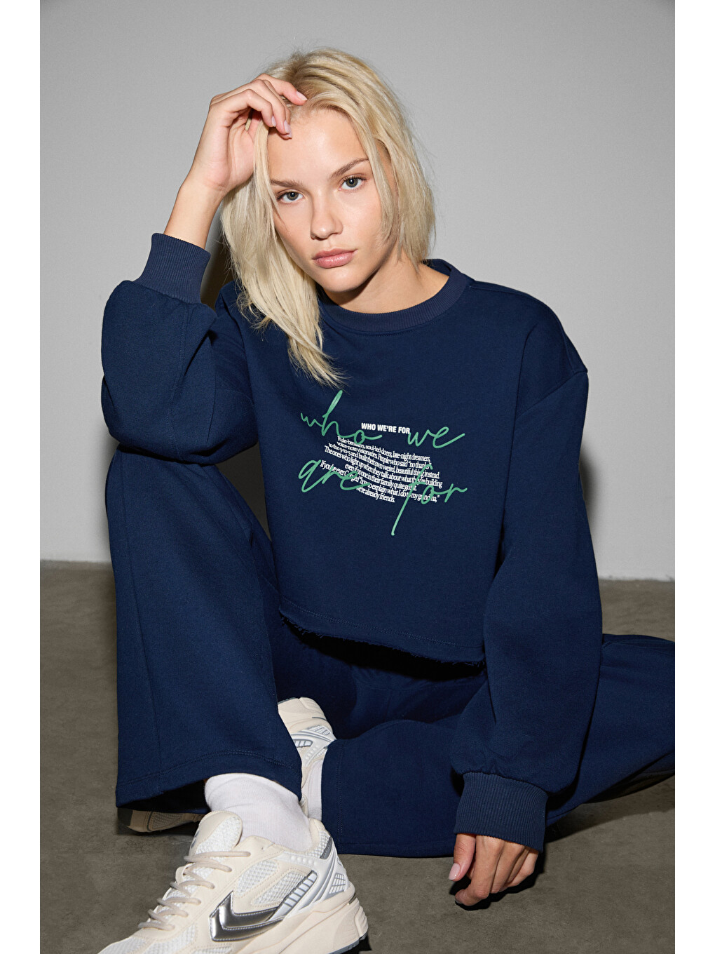 Qerks Kadın Baskı Detaylı Oversize Lacivert Sweatshirt-1