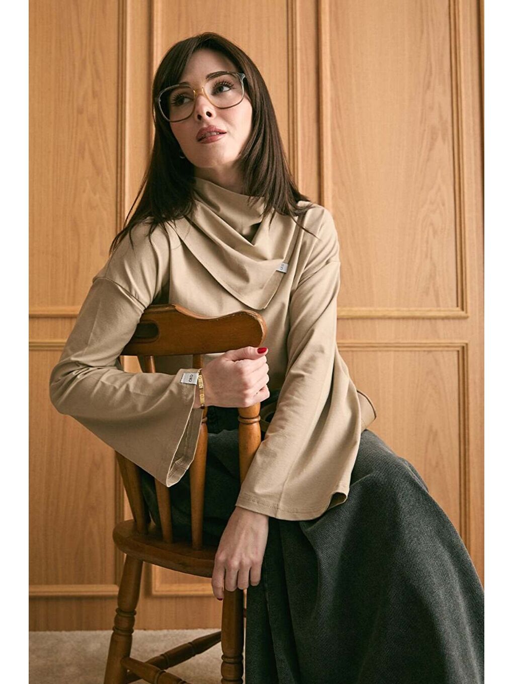 Bej Taş Fularlı Body-2