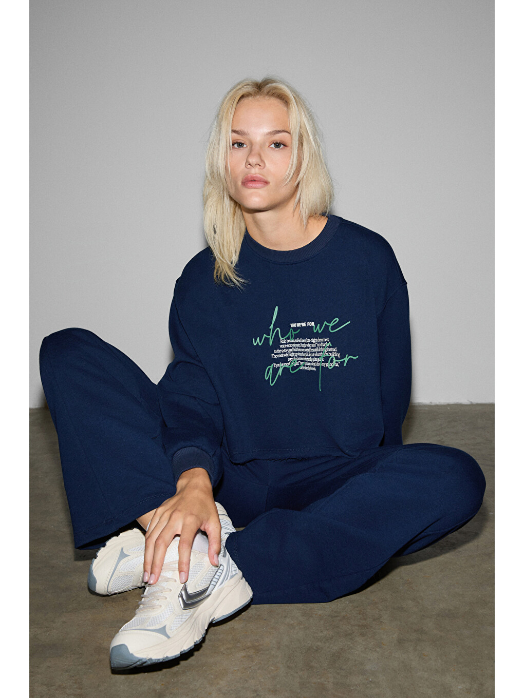 Qerks Kadın Baskı Detaylı Oversize Lacivert Sweatshirt-2