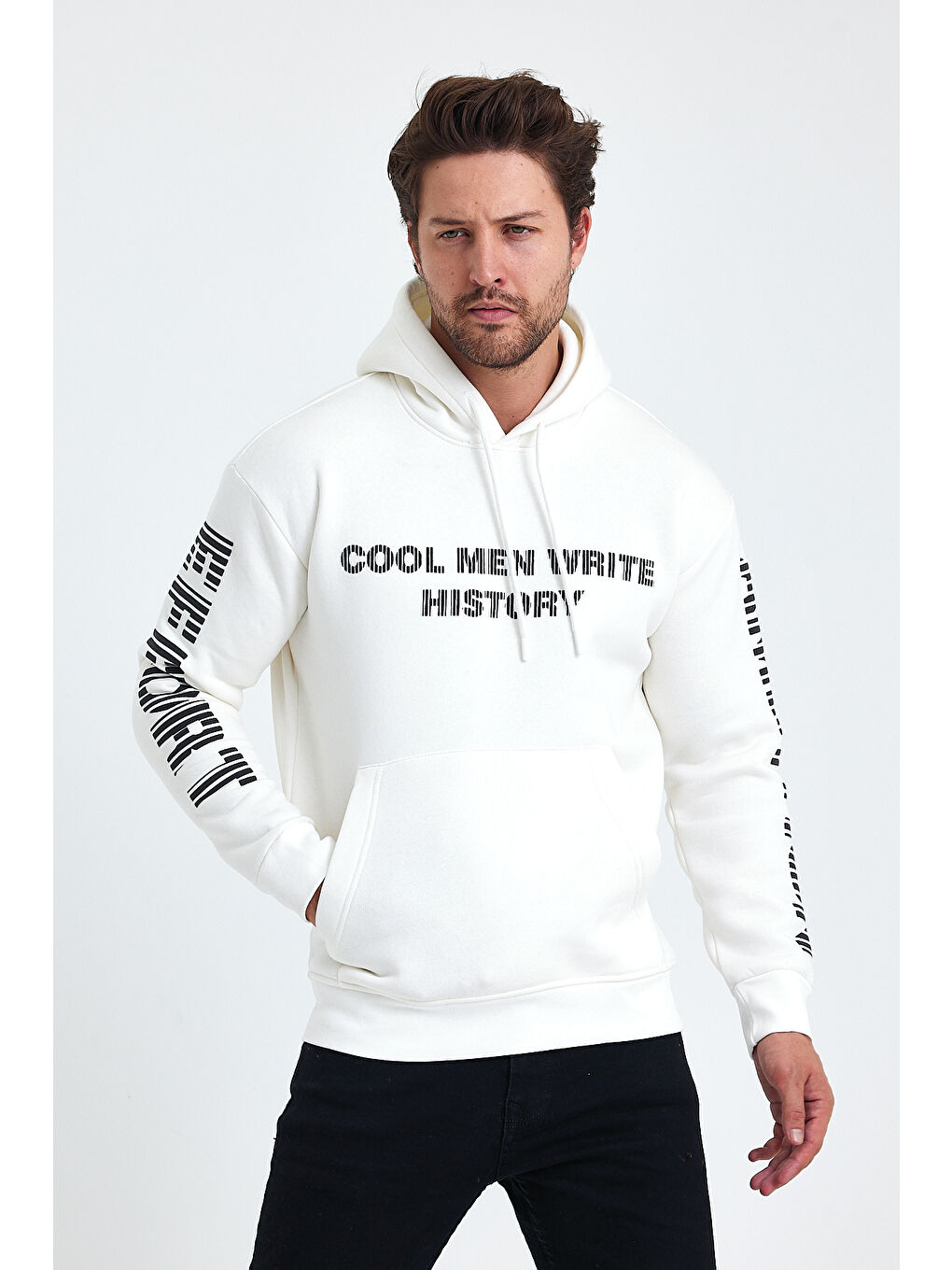 Tarz Cool Beyaz Erkek Yazı Baskılı Regular 3 İplik Şardonlu Kapüşonlu Sweatshirt