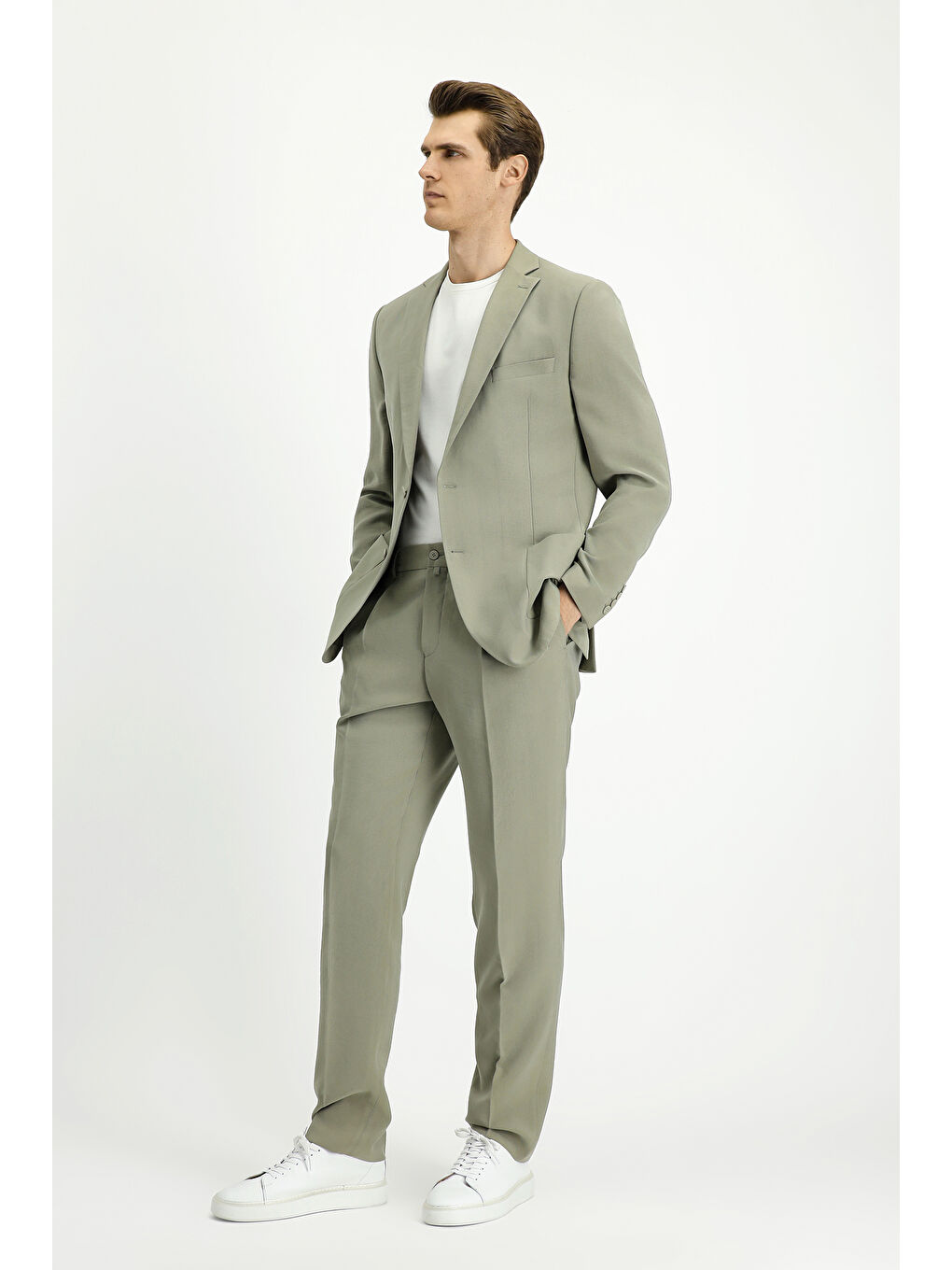 Haki 6 Drop Regular Fit Standart Kesim Beli Lastikli Torba Cep Modal Karışımlı Takım Elbise-3