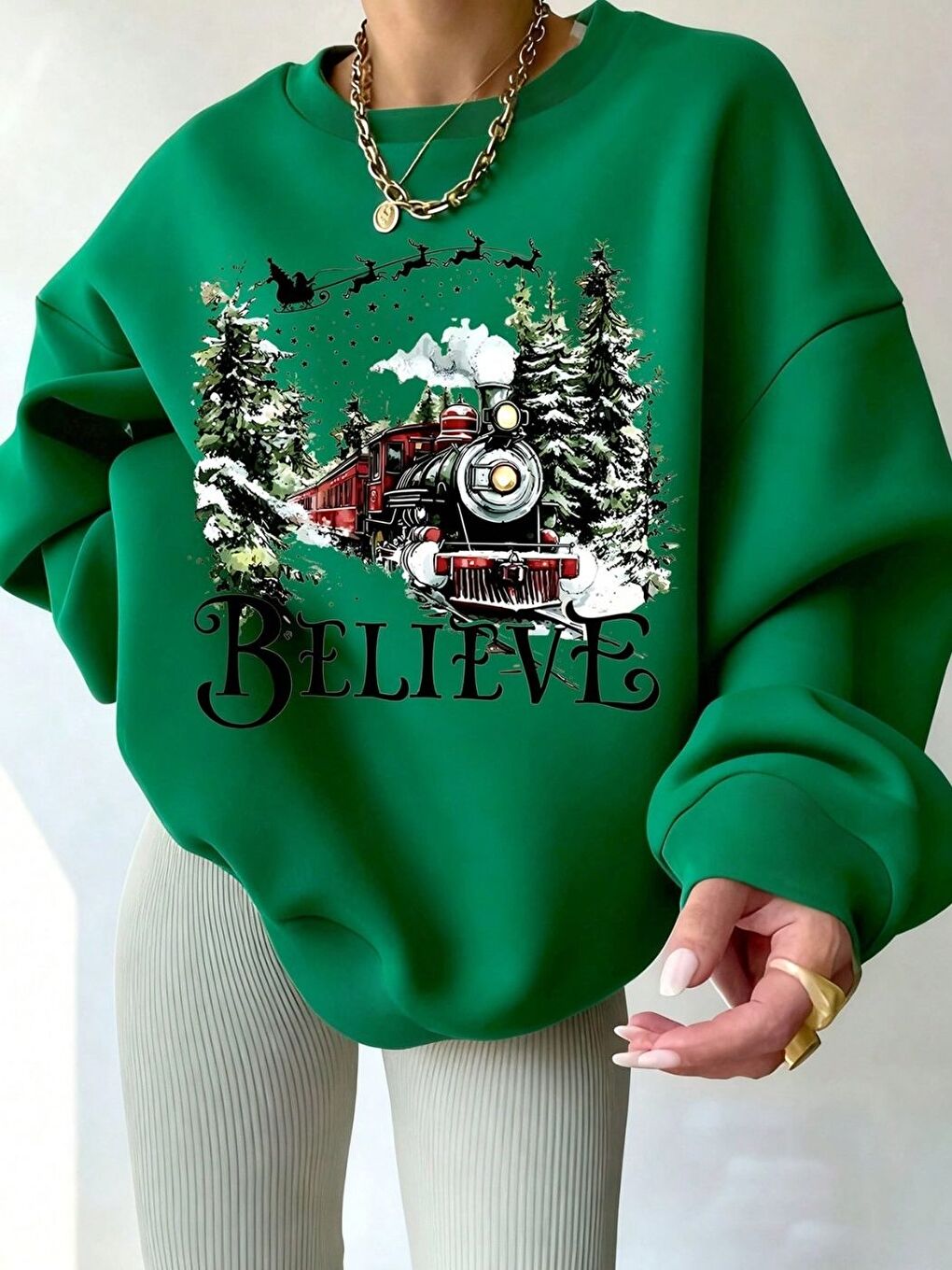 Nefti Yeşil Believe Yılbaşı Baskılı Oversize Bisiklet Yaka Sweatshirt