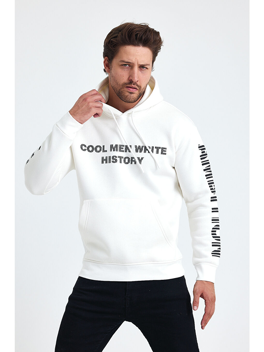 Tarz Cool Beyaz Erkek Yazı Baskılı Regular 3 İplik Şardonlu Kapüşonlu Sweatshirt - 3