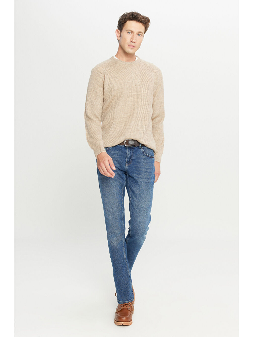 Erkek Bej Standart Fit Normal Kesim Bisiklet Yaka Jakarlı Triko Kazak-1