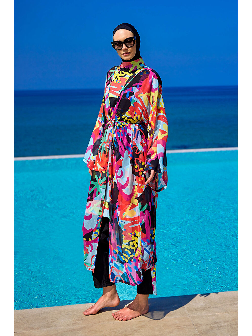 Siyah Renkli Desenli İpeksi Kimono Kaftan RP2510-2