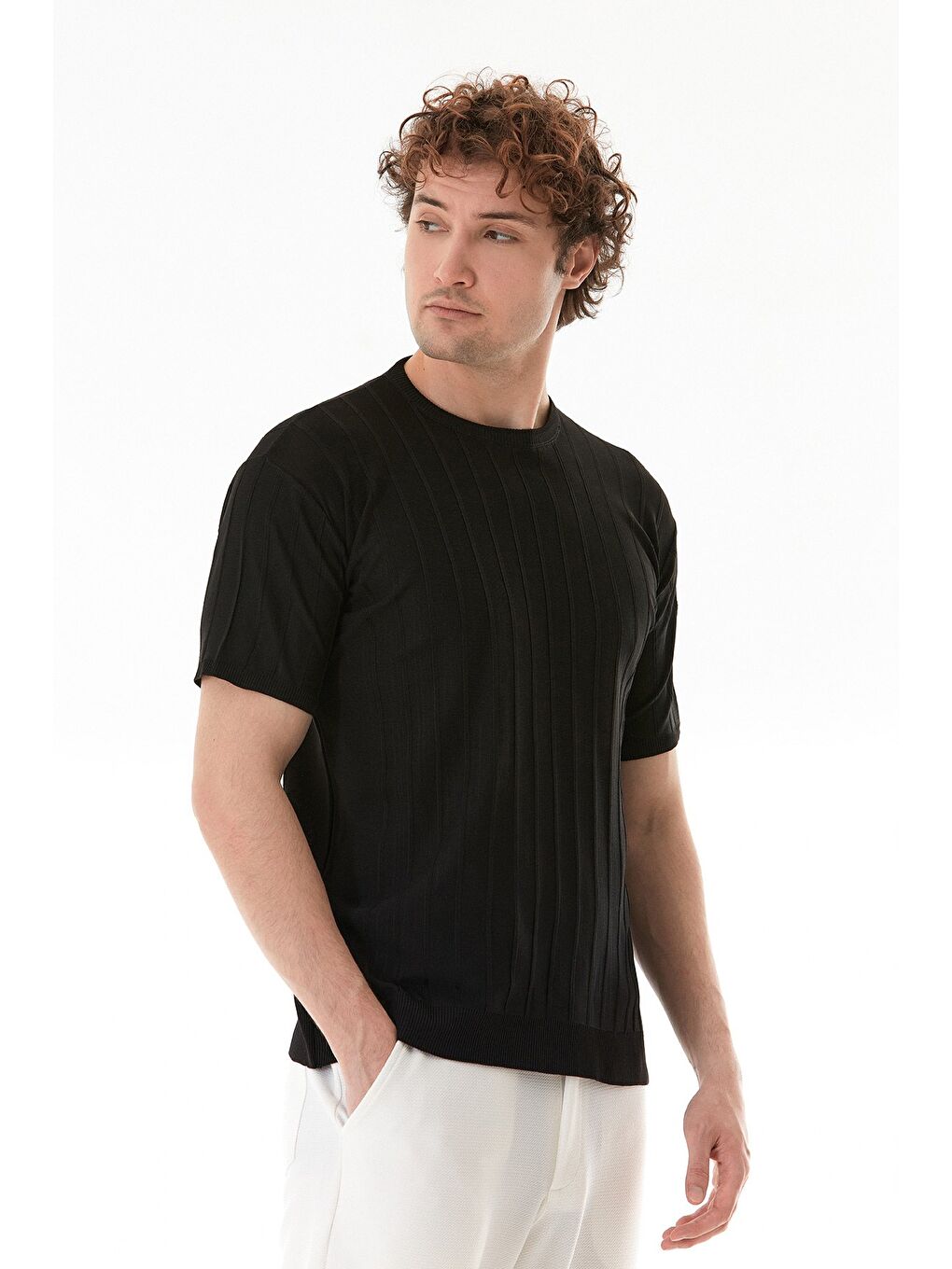 Siyah Şeritli Bisiklet Yaka Triko Tişört-2