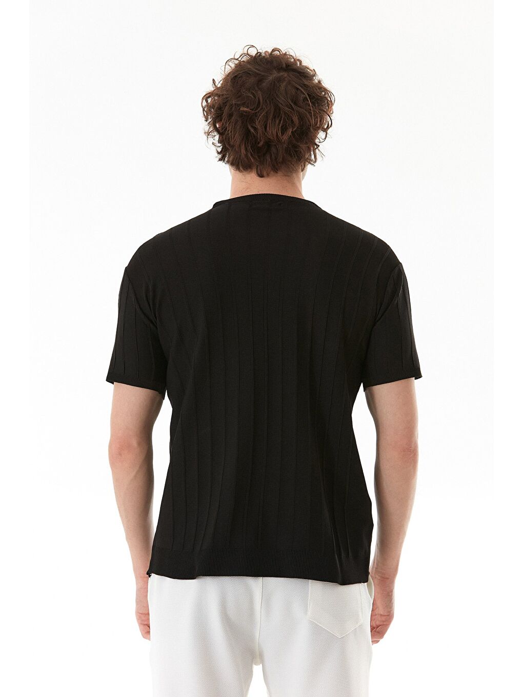 Siyah Şeritli Bisiklet Yaka Triko Tişört-4