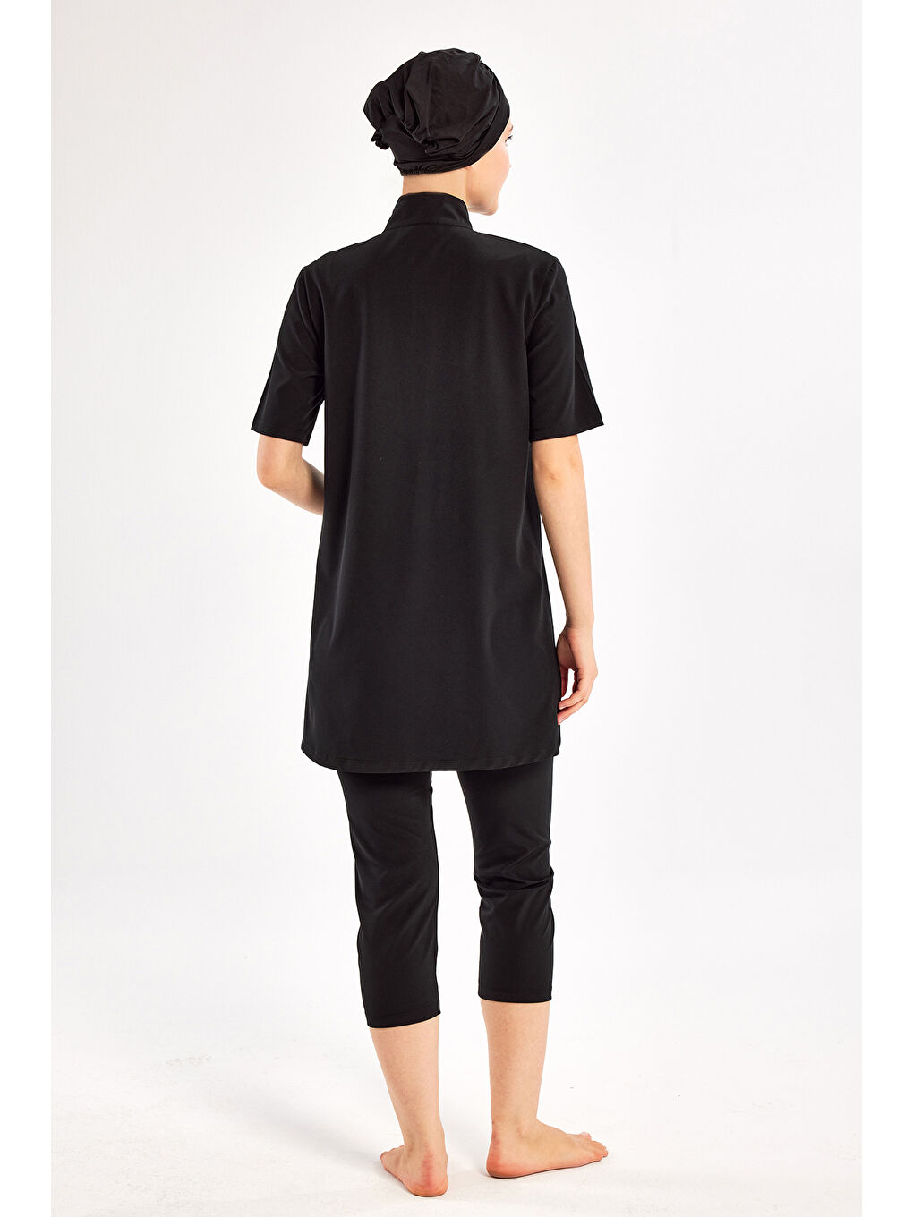 Kısa Kollu Spor Elastan Yarı Kapalı Mayo Yetta 1603 Siyah-3