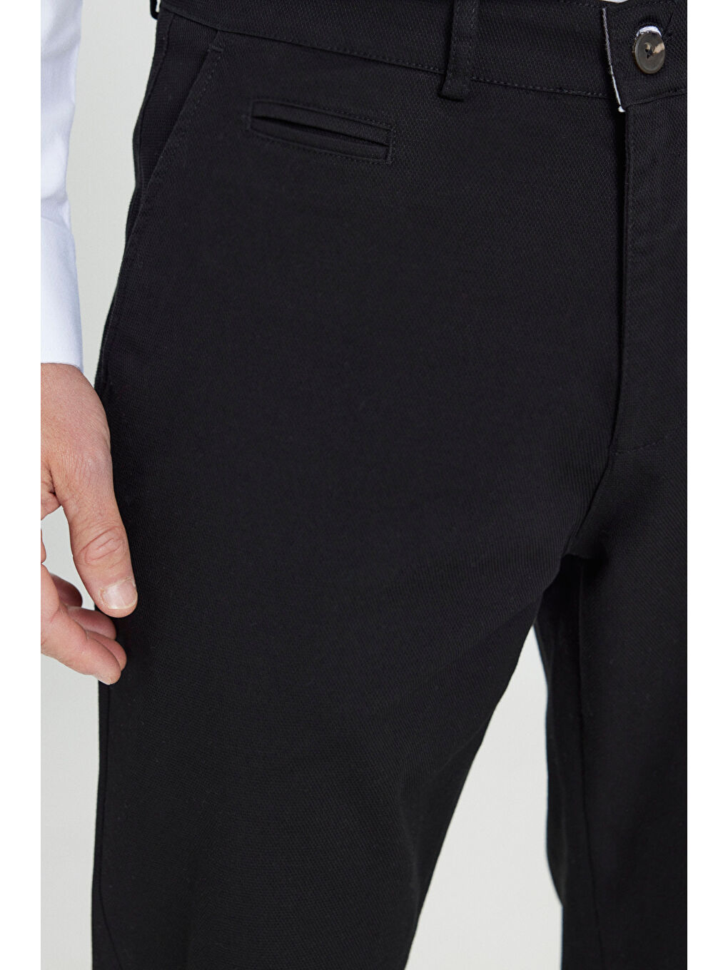 Erkek Siyah Comfort Fit Rahat Kesim Pamuklu Esnek Armürlü Yan Cep Pantolon-4