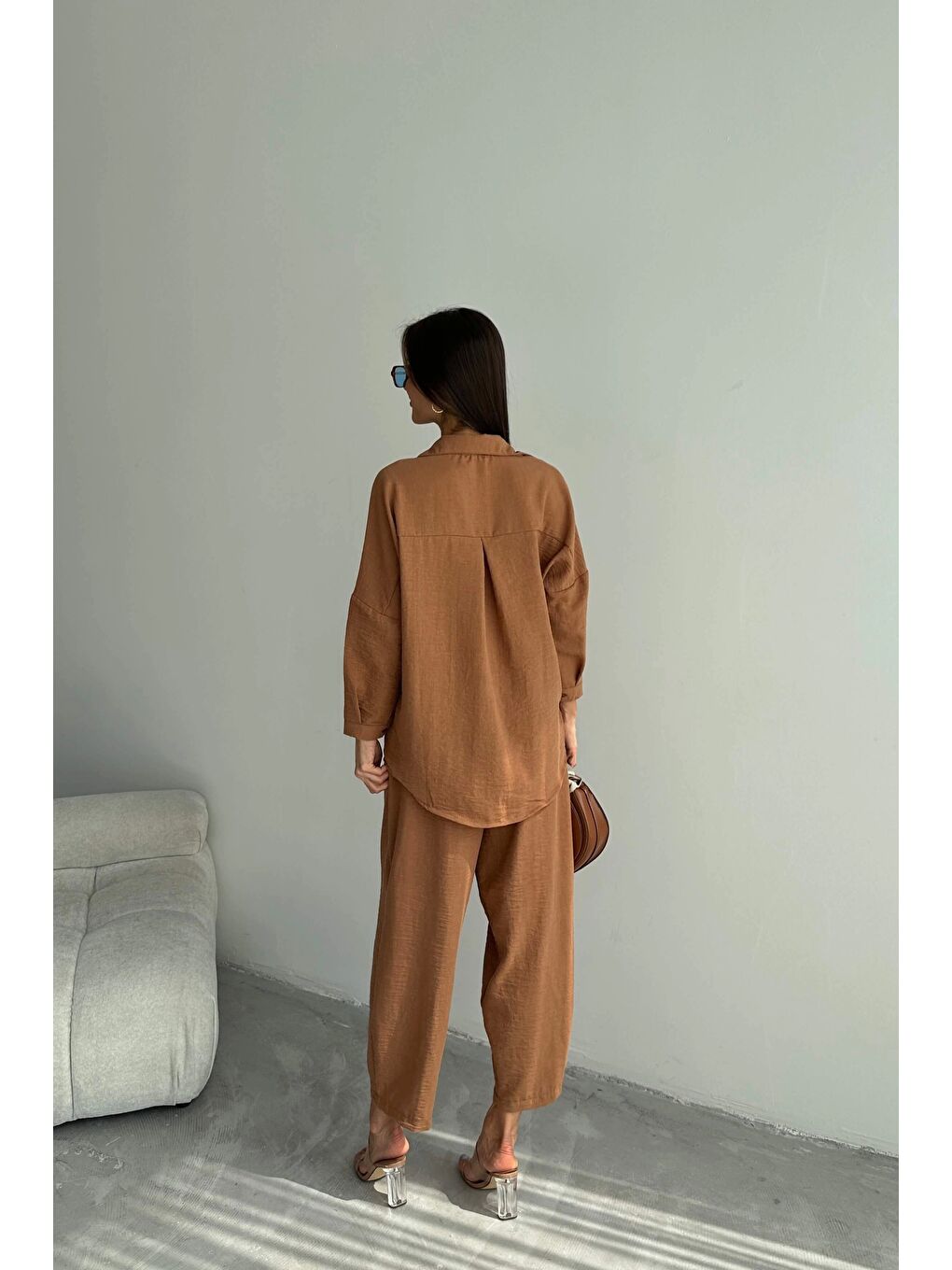 Kahverengi Kadın Taba Keten Gömlek Takım 1018-0241-4