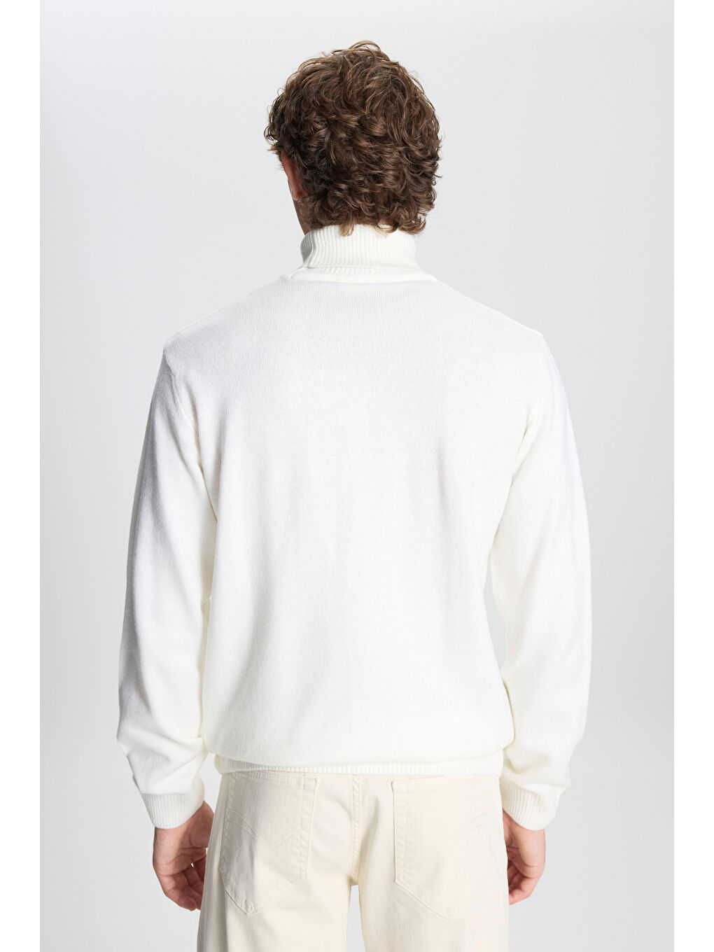 Erkek Ekru Standart Fit Normal Kesim Tam Balıkçı Yaka Jakarlı Triko Kazak-5