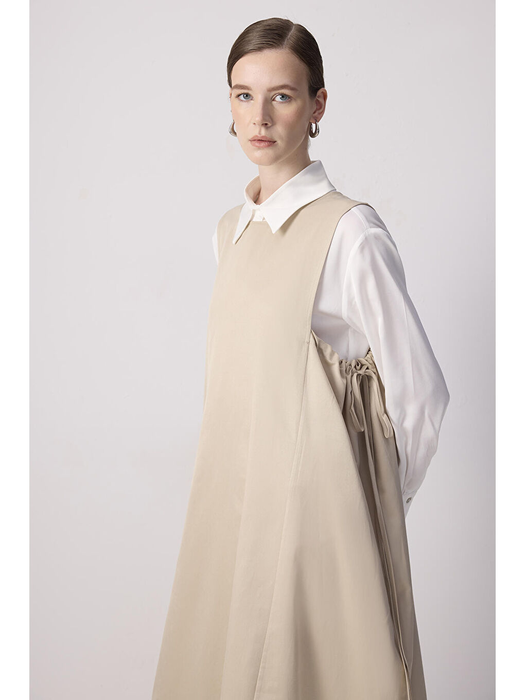 Bej Büzgülü Oversize Jile-1