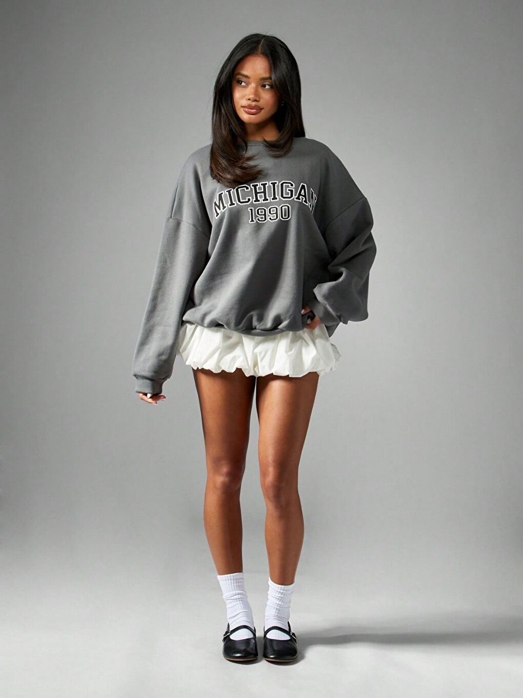 Gri Kadın Füme Michigan 1990 Baskı Oversize Bisiklet Yaka Sweatshirt-1