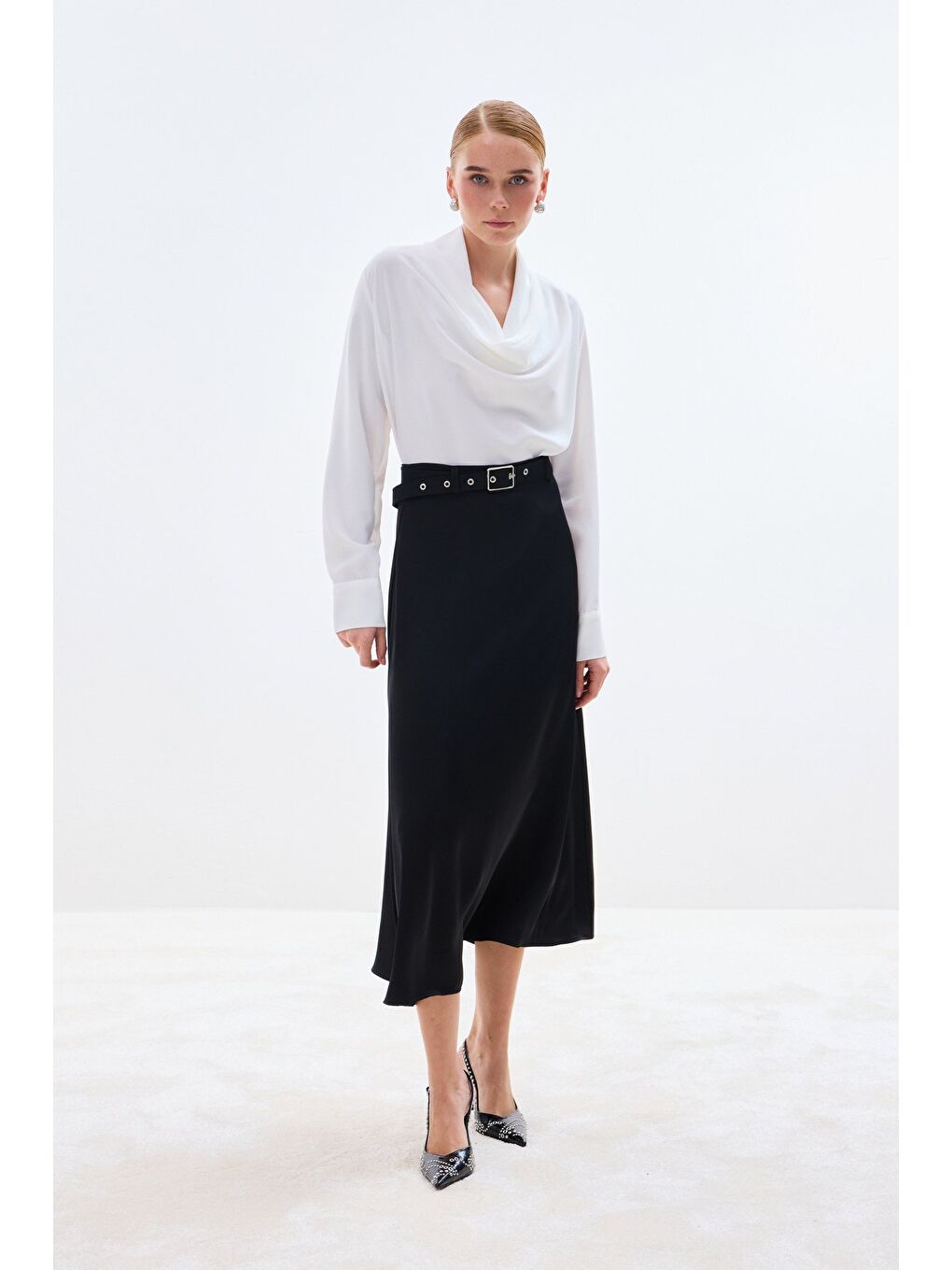 Kemerli Saten Etek - Siyah-2