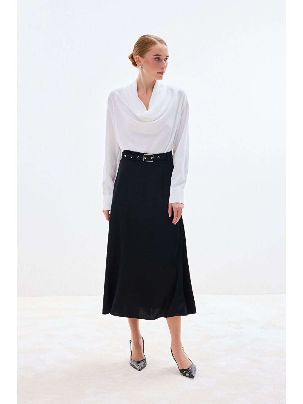 Kemerli Saten Etek - Siyah-4